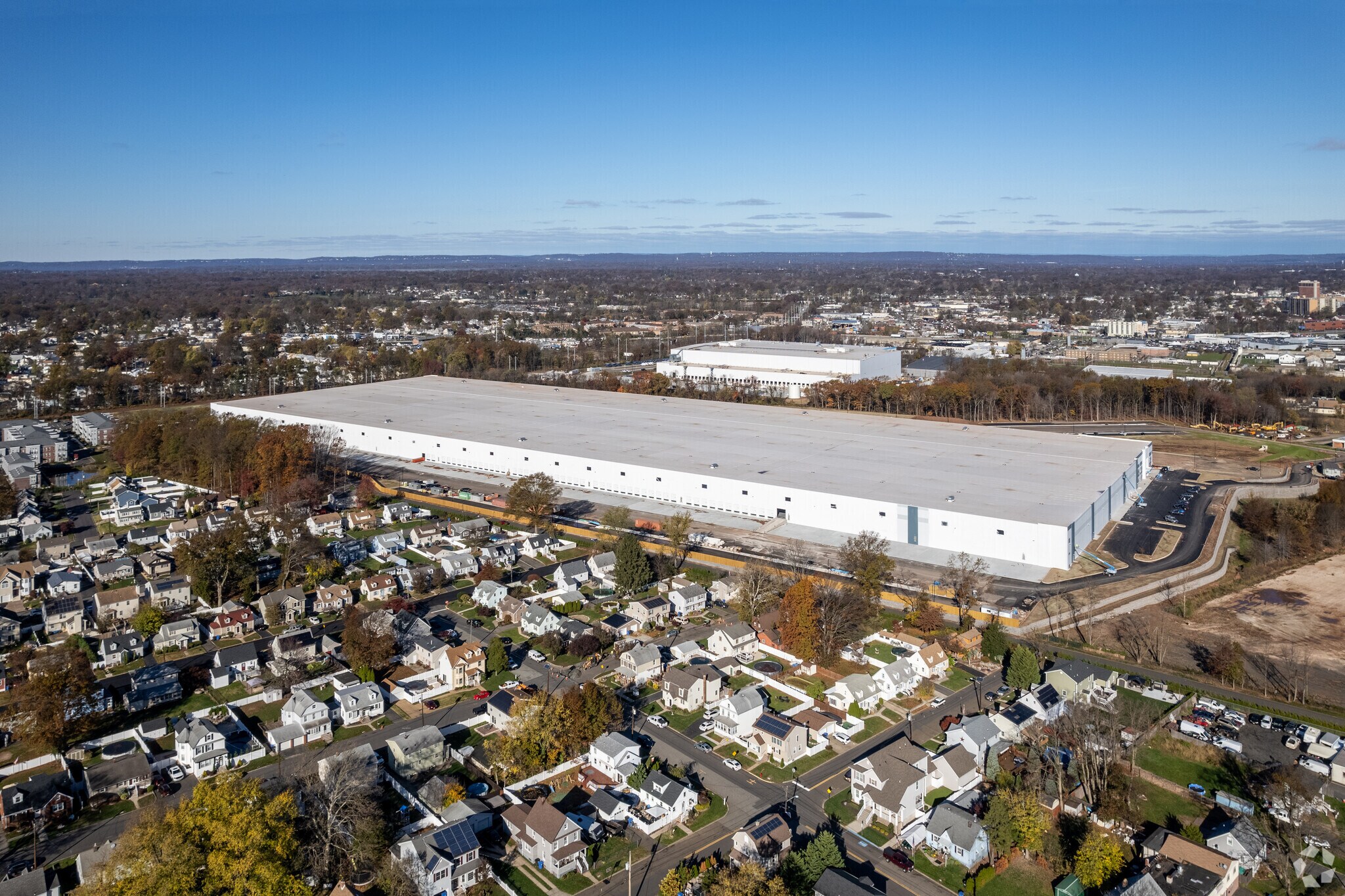 1289 Rahway Ave, Avenel, NJ 07001 Avenel Distribution Center