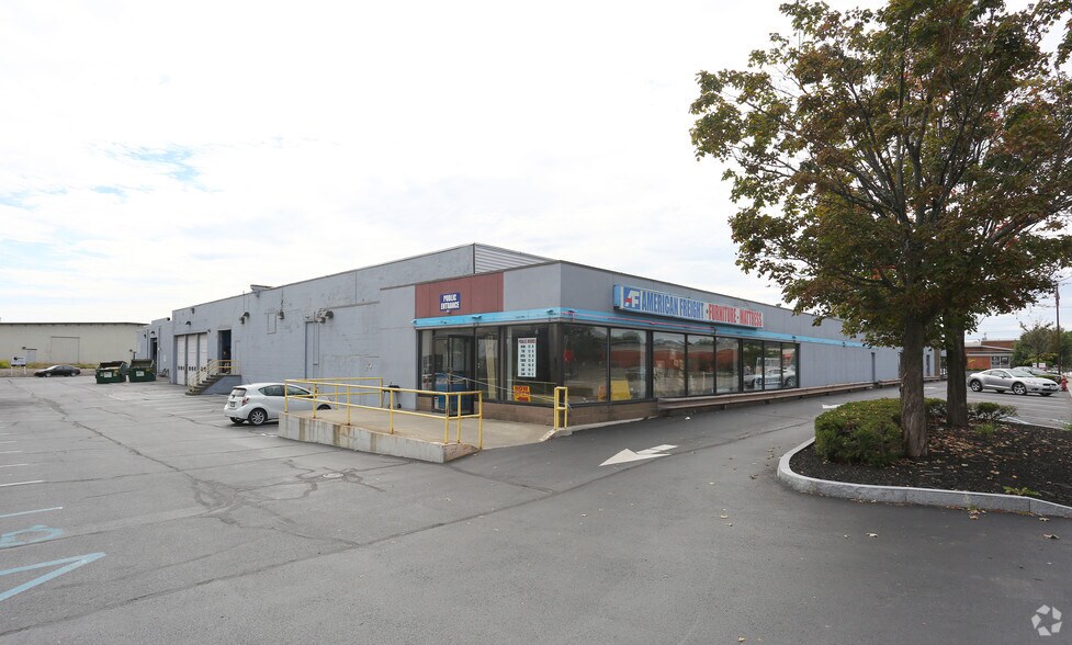 80 Fuller Rd, Albany, NY for sale - Building Photo - Image 1 of 1