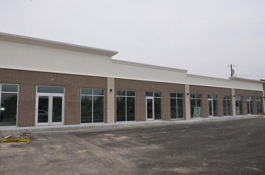 908 25th St, Columbus, IN for sale - Primary Photo - Image 1 of 1