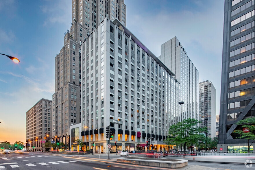 909 N Michigan Ave, Chicago, IL for sale - Building Photo - Image 1 of 1