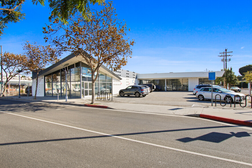 1302-1308 Pico Blvd, Santa Monica, CA for lease - Building Photo - Image 1 of 14