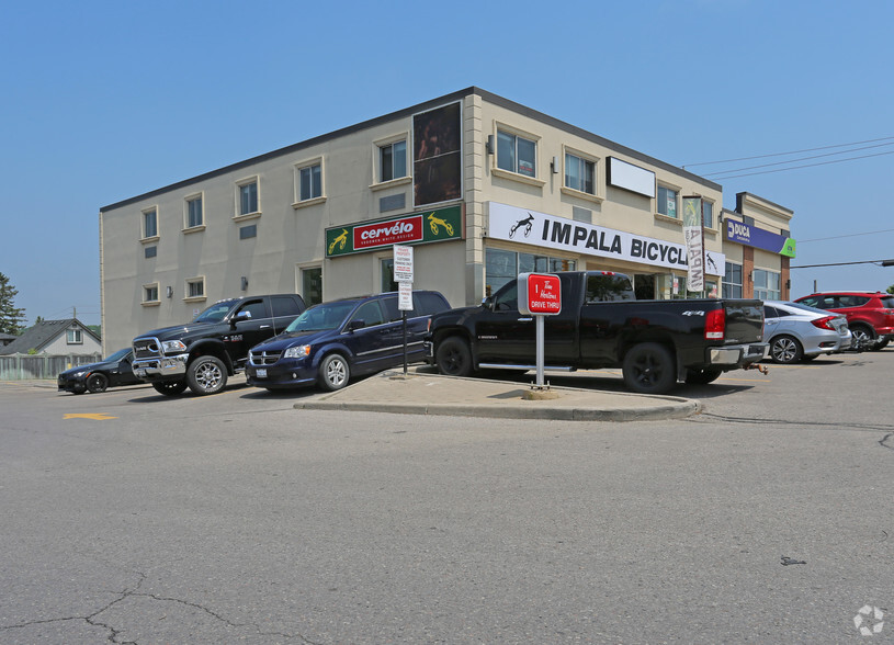 1818 Dundas St E, Whitby, ON for lease - Primary Photo - Image 1 of 6