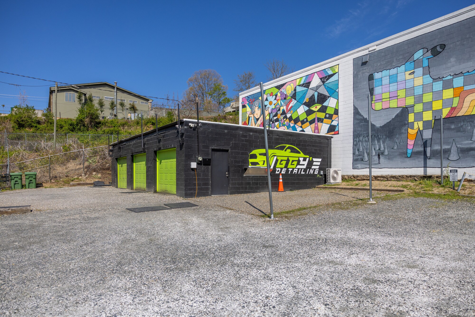 225 Coxe Ave, Asheville, NC for sale Primary Photo- Image 1 of 2