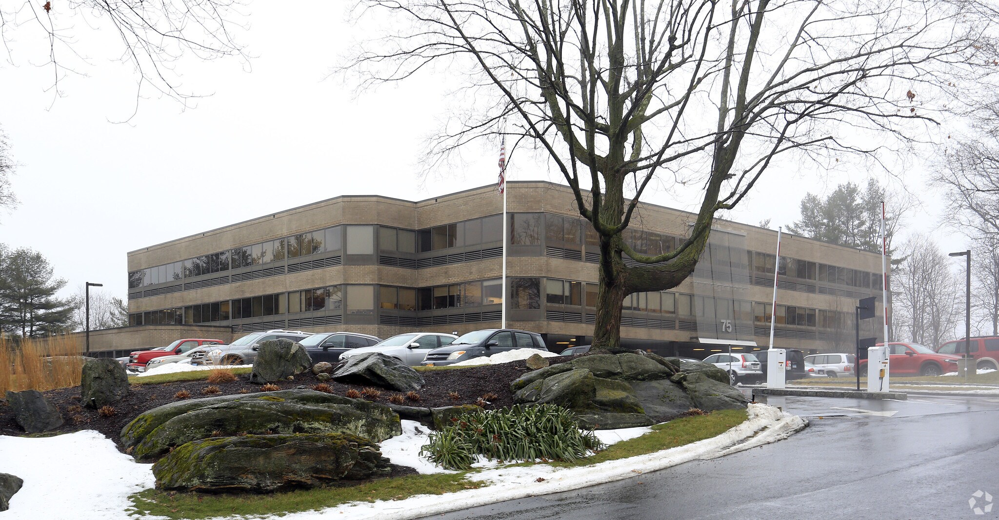 75 Holly Hill Ln, Greenwich, CT 06830 OfficeMedical for Lease