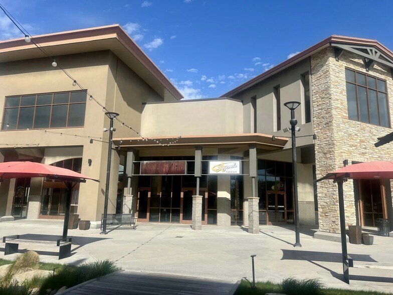 7609 W Overland Rd, Boise, ID for lease - Building Photo - Image 2 of 7