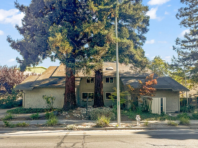 451 N Shoreline Blvd, Mountain View, CA for sale - Building Photo - Image 2 of 26