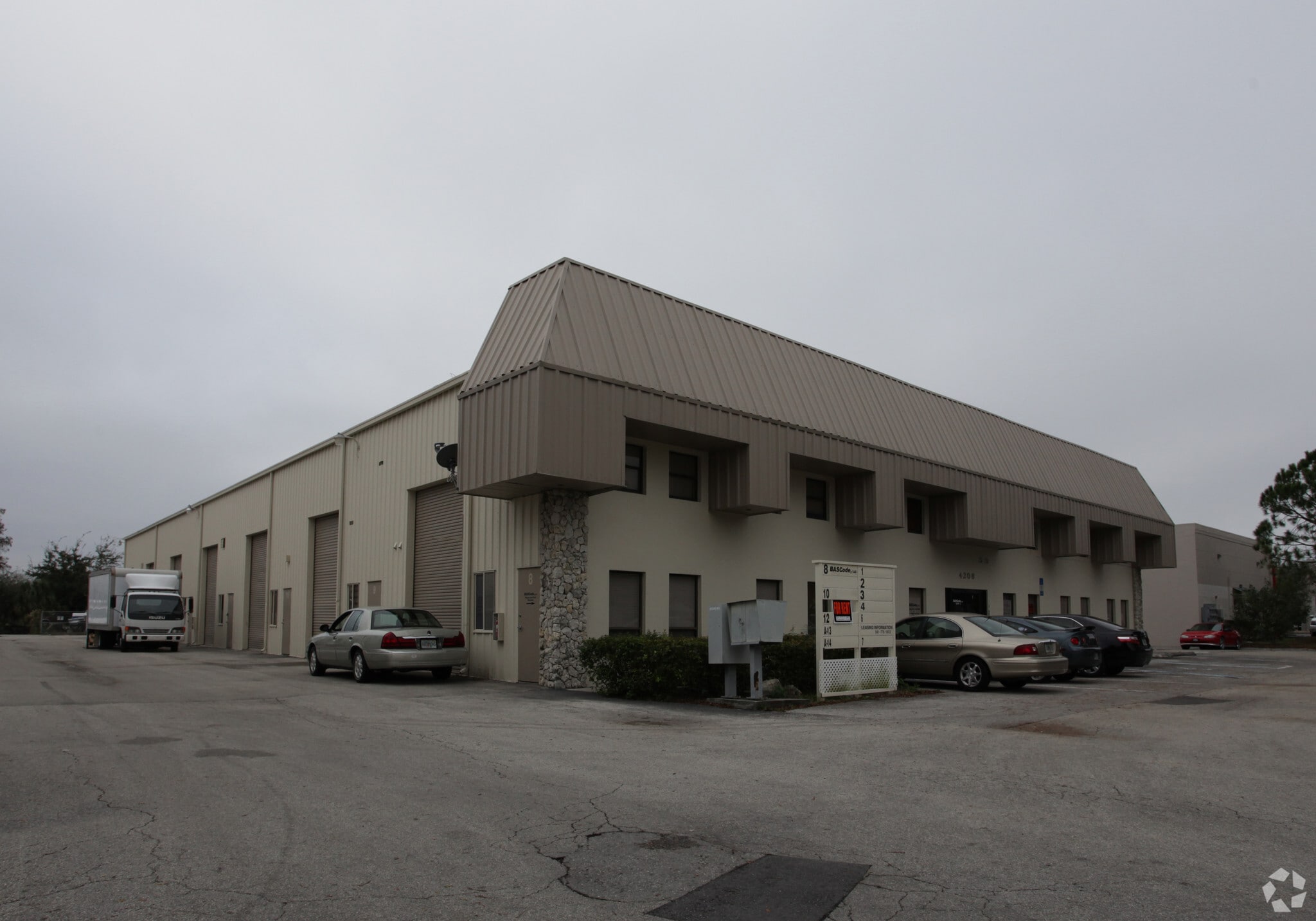 4206 Enterprise Ave, Naples, FL for lease Primary Photo- Image 1 of 8