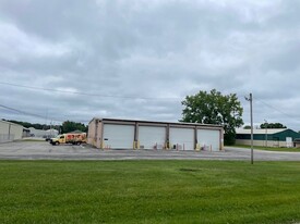 941 Stonebraker Dr, Kendallville IN - Warehouse