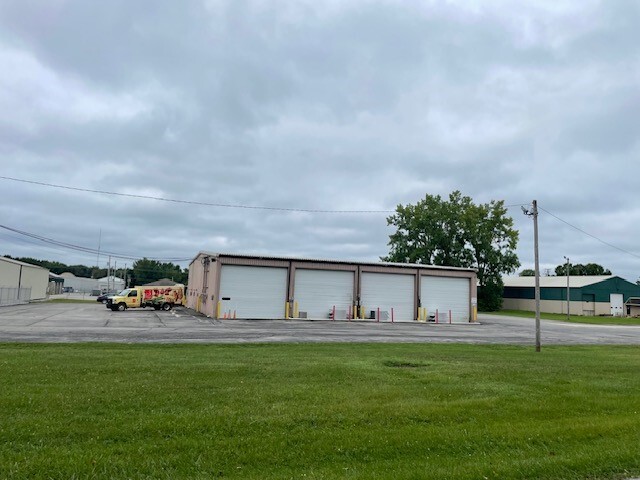 941 Stonebraker Dr, Kendallville, IN for lease - Primary Photo - Image 1 of 12