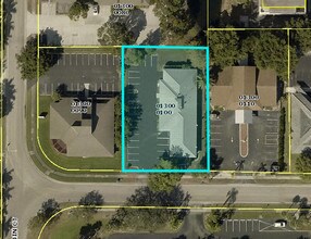 35 Barkley Cir, Fort Myers, FL - AERIAL  map view