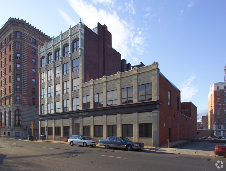 144-146 Chestnut St, Springfield, MA for lease - Building Photo - Image 2 of 7