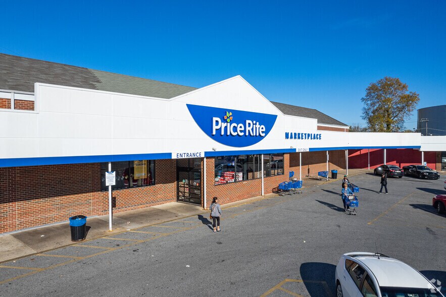 923925 Providence Rd, Secane, PA 19018