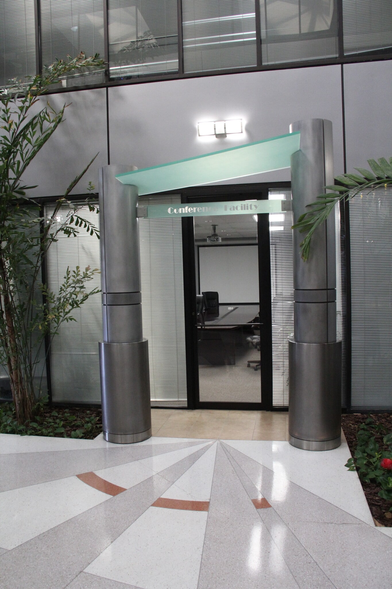 10701 Corporate Dr, Stafford, TX for lease Building Photo- Image 1 of 8