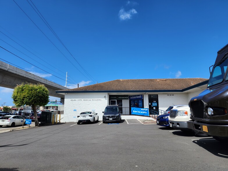 880 Kamehameha Hwy, Pearl City, HI for sale - Building Photo - Image 2 of 5