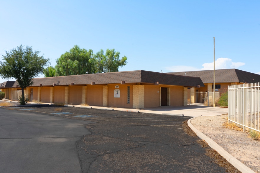 7614 N 43rd Ave, Glendale, AZ for sale - Primary Photo - Image 1 of 9
