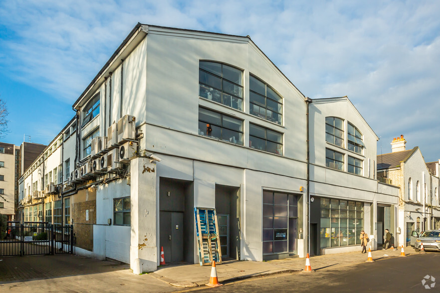 2-4 Exmoor St, London for lease - Primary Photo - Image 1 of 3