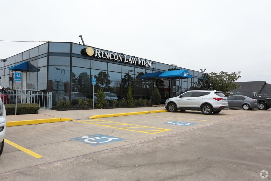 2947 E Broadway St, Pearland, TX for lease - Primary Photo - Image 1 of 4