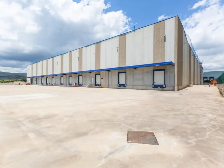 Carrer Falcó, 1, El Pla de Santa Maria, Tarragona for lease - Building Photo - Image 2 of 2