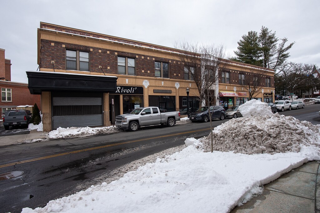 4357 Springfield St, Chicopee, MA 01013