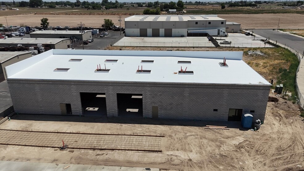 1800 Olympic Dr, Turlock, CA for lease - Building Photo - Image 1 of 12