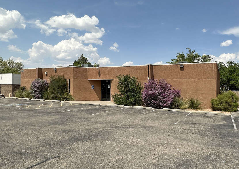 8005 Pennsylvania Cir NE, Albuquerque, NM for lease - Building Photo - Image 1 of 5