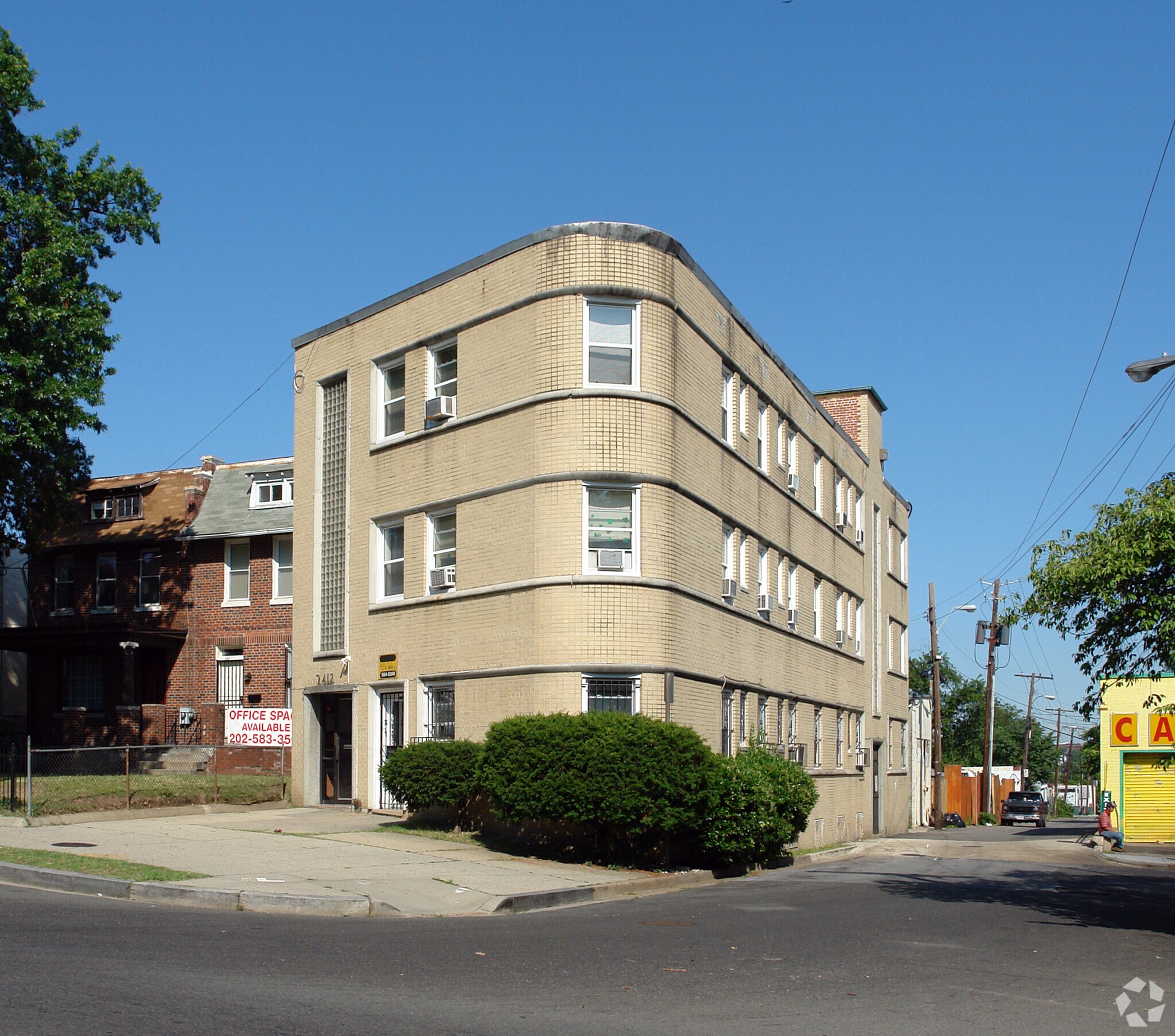 2412 Minnesota Ave SE, Washington, DC for sale Primary Photo- Image 1 of 1
