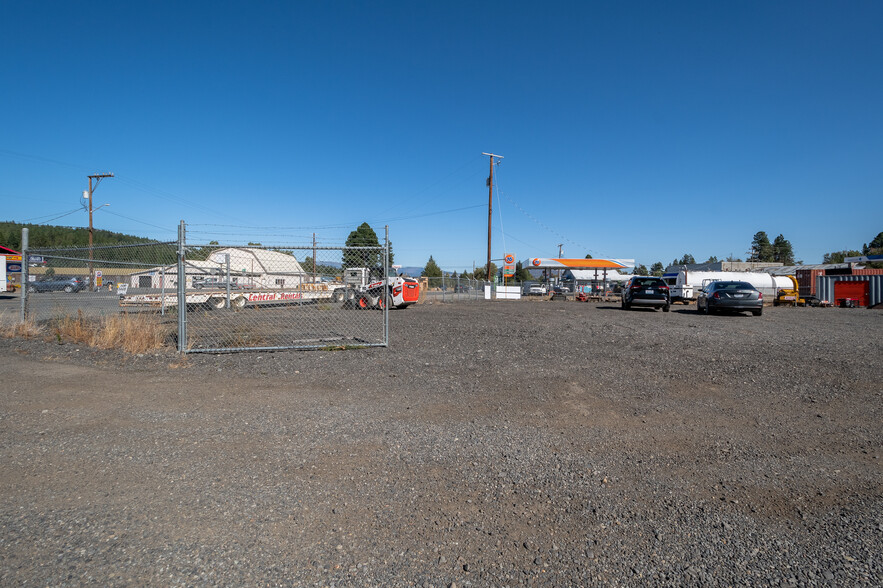 1010 E 1st St, Cle Elum, WA for lease - Building Photo - Image 2 of 6