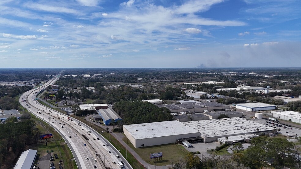 5344 Overmyer Dr, Jacksonville, FL for lease - Building Photo - Image 2 of 5