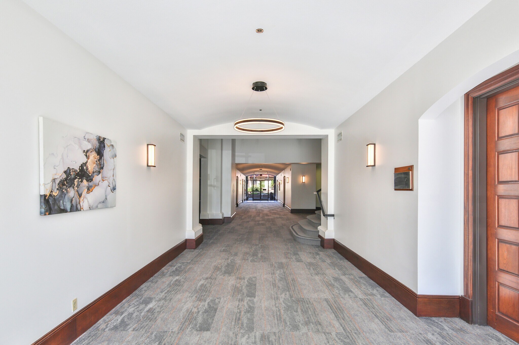 440 N Mountain Ave, Upland, CA 91786 Stewart Plaza