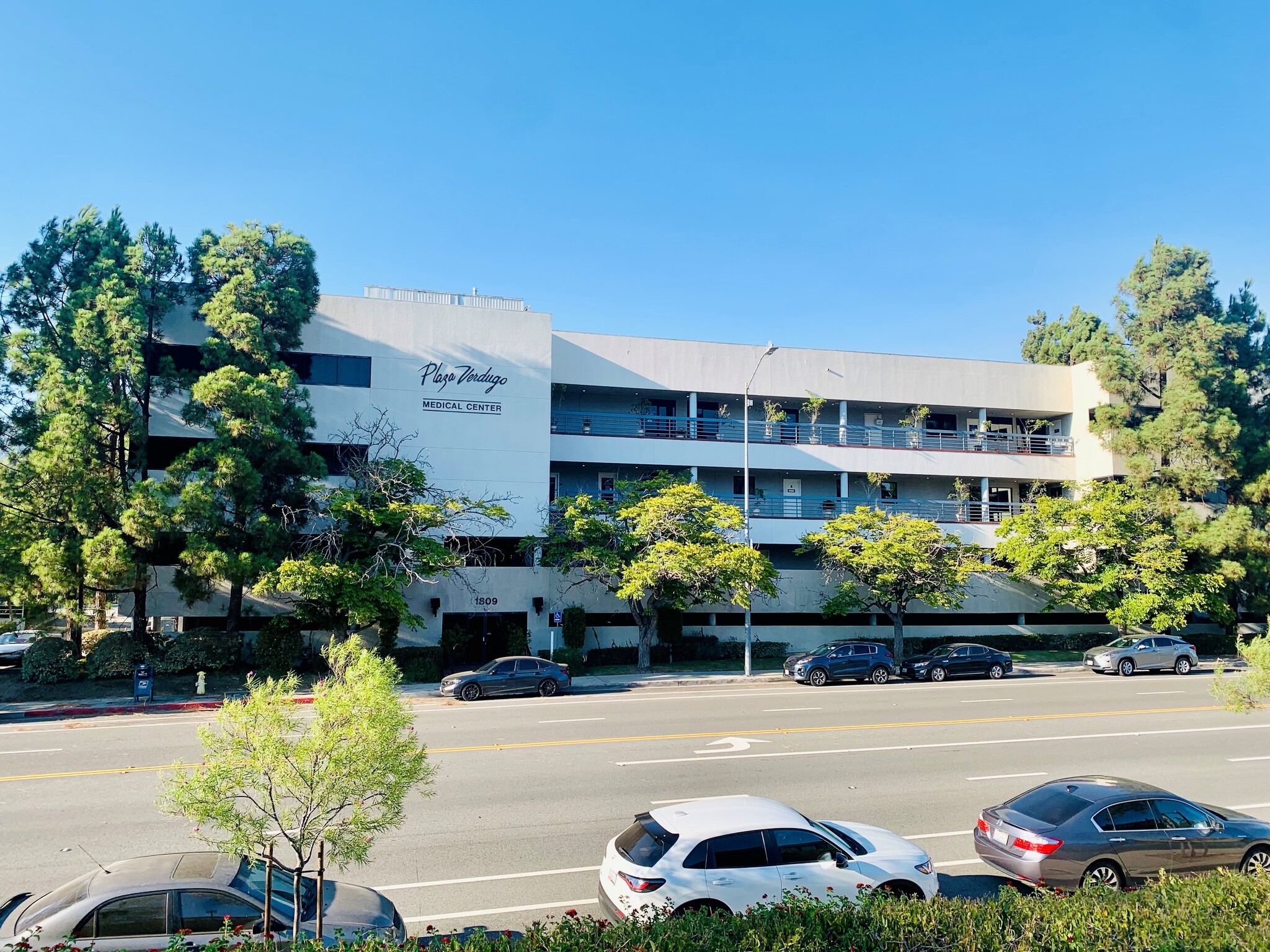 1809 Verdugo Blvd, Glendale, CA for lease Building Photo- Image 1 of 7