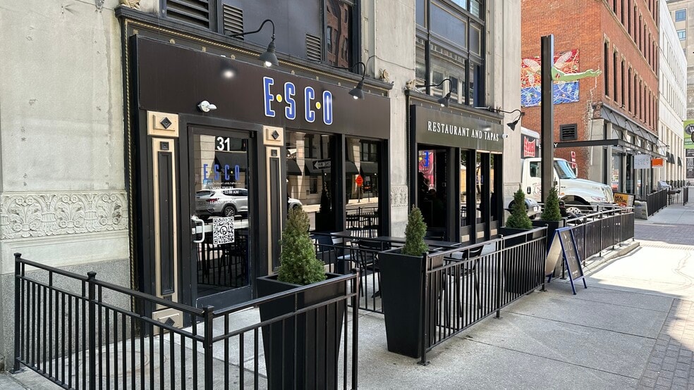 31-39 E Gay St, Columbus, OH for lease - Building Photo - Image 2 of 13