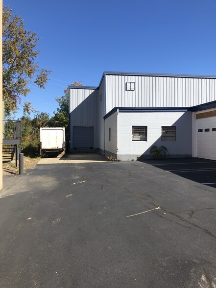 45 Middlesex Tpke, Burlington, MA for lease - Building Photo - Image 1 of 12