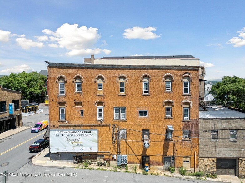 200-202 N Main Ave, Scranton, PA for lease - Primary Photo - Image 1 of 14