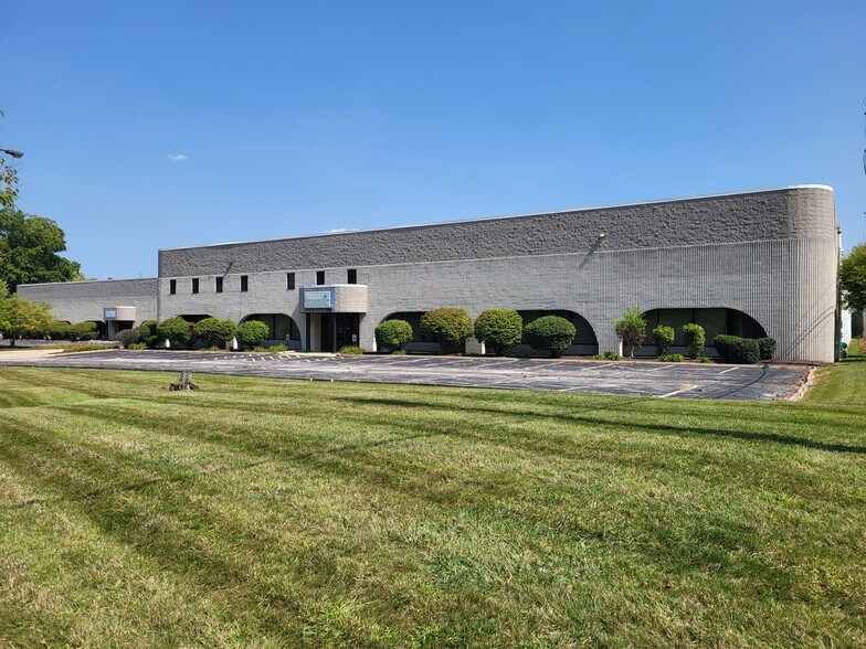 4639 Van Epps Rd, Brooklyn Heights, OH for lease - Building Photo - Image 1 of 6