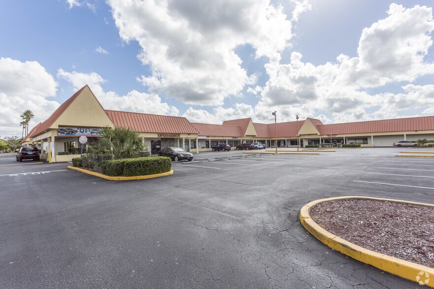 35753605 Fowler St, Fort Myers, FL 33901