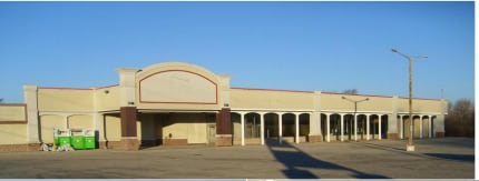 705-707 N Main St, Brillion, WI for lease - Building Photo - Image 2 of 3