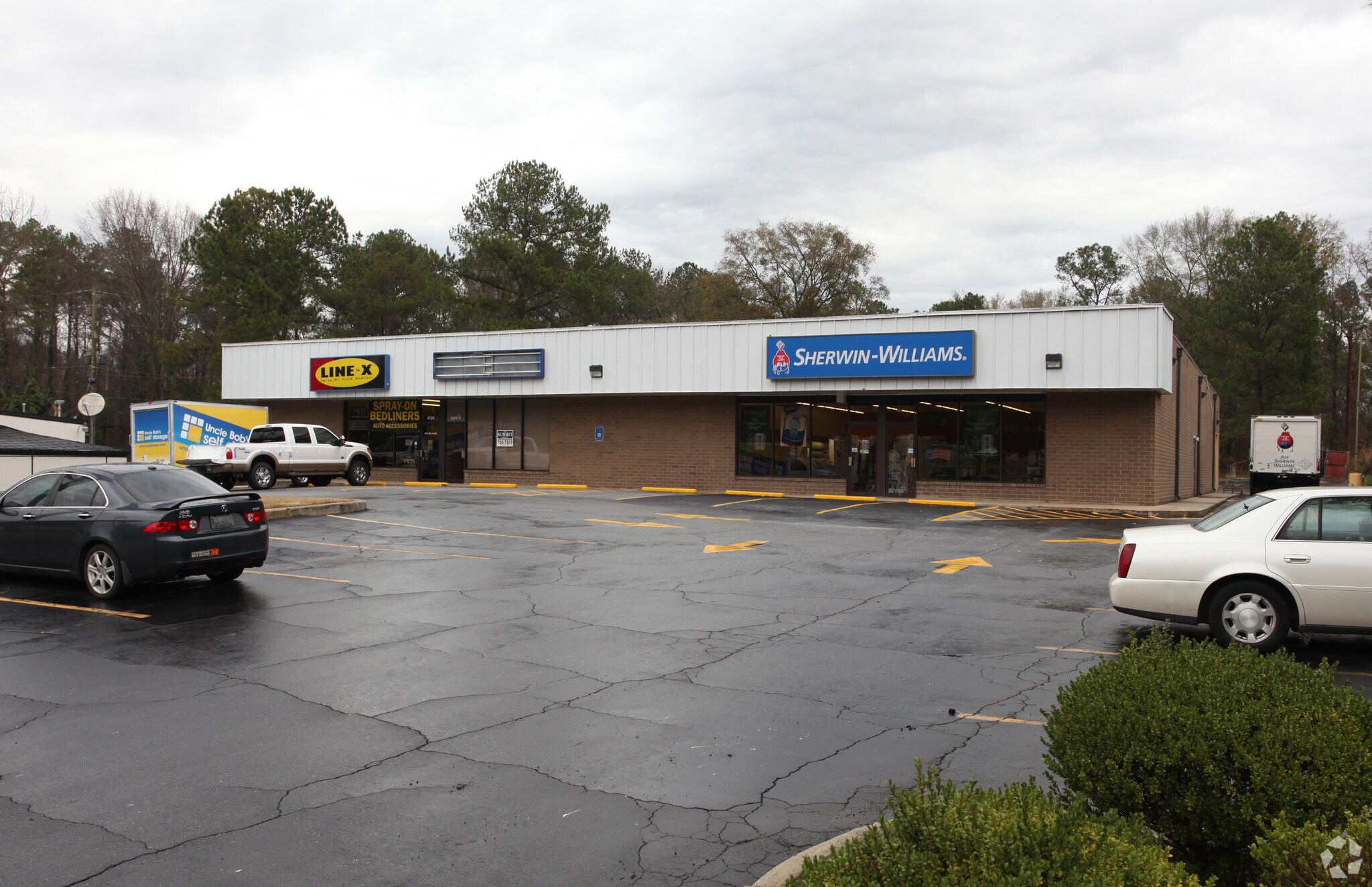 2129 Riverside Dr, Macon-Bibb, GA for sale Primary Photo- Image 1 of 1