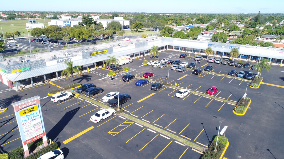 4705-4773 NW 183rd St, Miami Gardens, FL for lease - Building Photo - Image 2 of 4