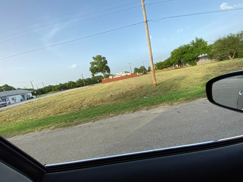 2011 Duval Dr, Arlington, TX for sale - Aerial - Image 1 of 1