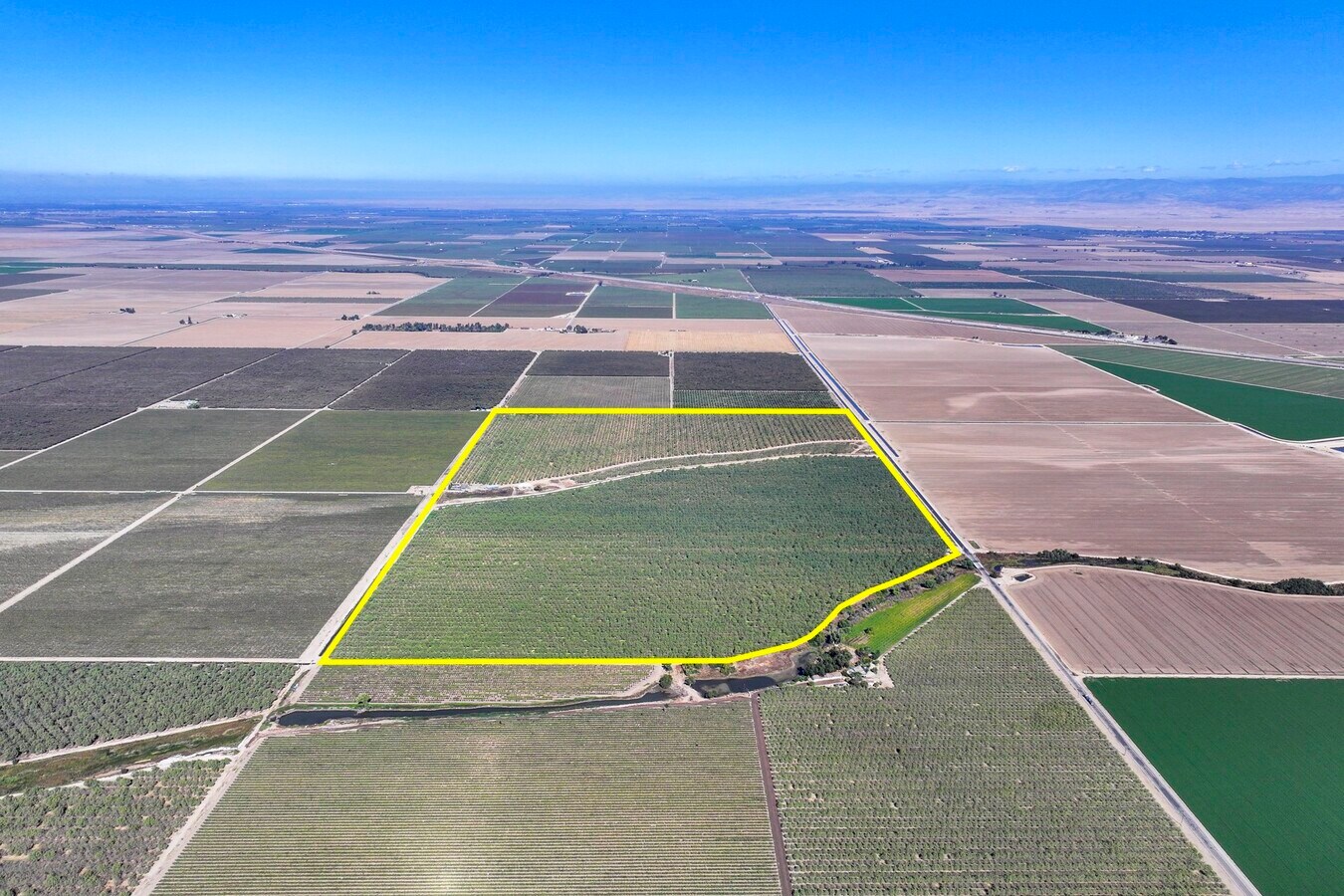 9863 S Vista Rd, Chowchilla, CA 93610