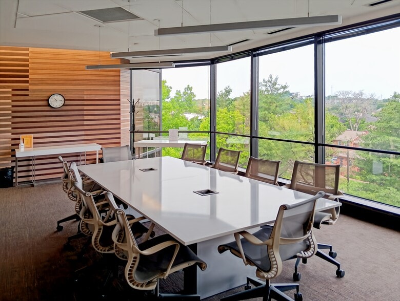 3102 West End Ave, Nashville, TN for lease - Interior Photo - Image 2 of 18