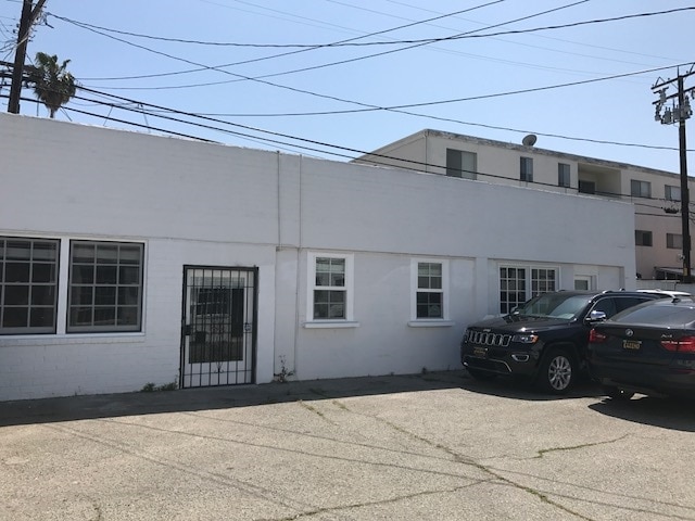 236 S Robertson Blvd, Beverly Hills, CA for lease - Building Photo - Image 1 of 11