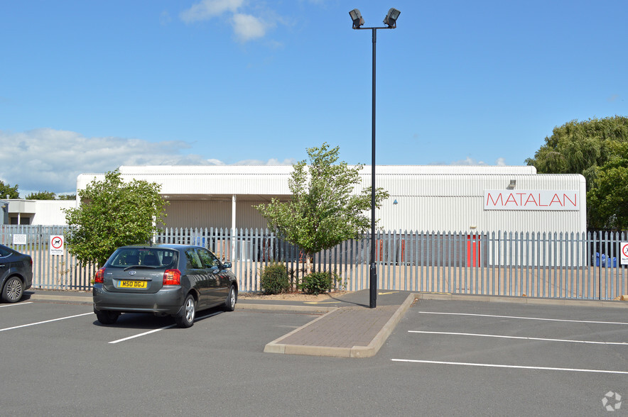 Brixton Way, Shrewsbury for lease - Building Photo - Image 2 of 5