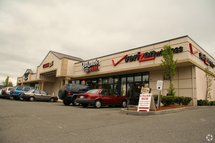 4028 196th St SW, Lynnwood, WA for lease - Building Photo - Image 2 of 11