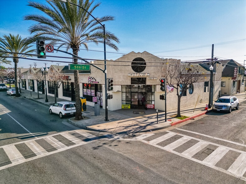 413 W Whittier Blvd, Montebello, CA for sale - Primary Photo - Image 1 of 34