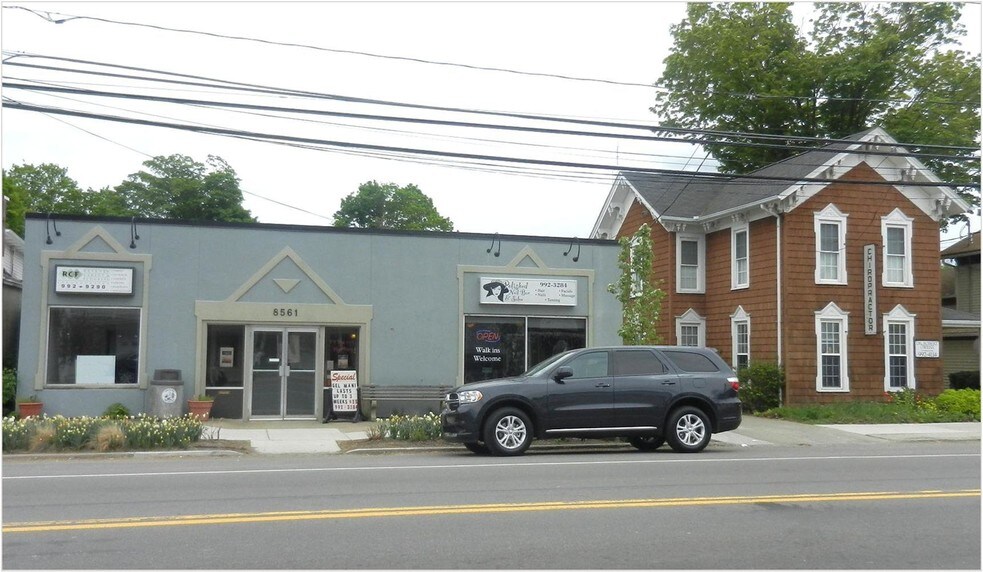 8565 N Main St, Eden, NY 14057