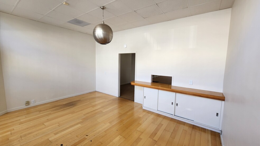 1955 Sutter St, San Francisco, CA for lease - Interior Photo - Image 3 of 8