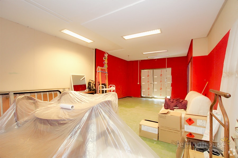 Multifamily in Madrid, Madrid for sale Interior Photo- Image 1 of 2