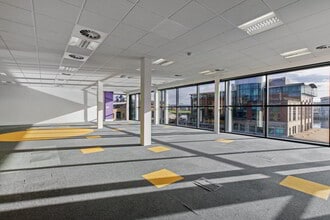 21 Clarendon Rd, Belfast for lease Interior Photo- Image 2 of 4