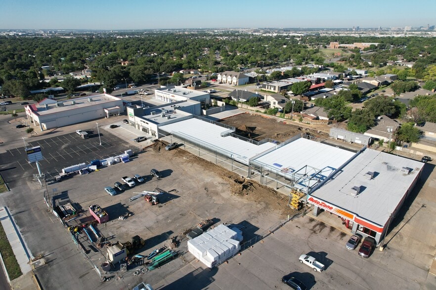 10051 Marsh Ln, Dallas, TX for lease - Building Photo - Image 2 of 2